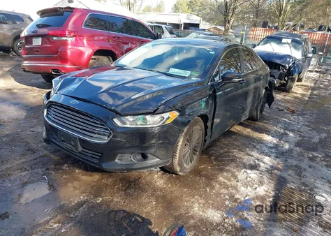 2013 Ford Fusion Se z USA, uszkodzony, nr VIN 3FA6P0HRXDR368495